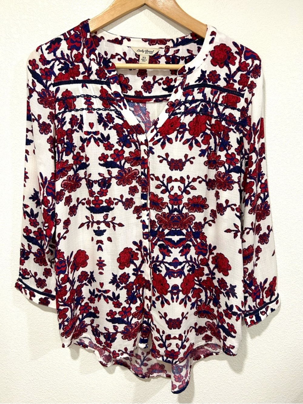 Lucky Brand Red & Blue Floral Boho Gauze Button Down Top Lightweight Casual XS